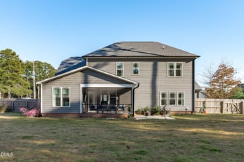 2304 Kingston Wood Dr, Fuquay Varina, NC 27526