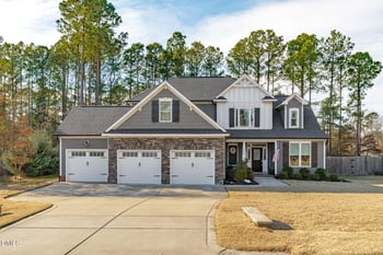 2304 Kingston Wood Dr, Fuquay Varina, NC 27526