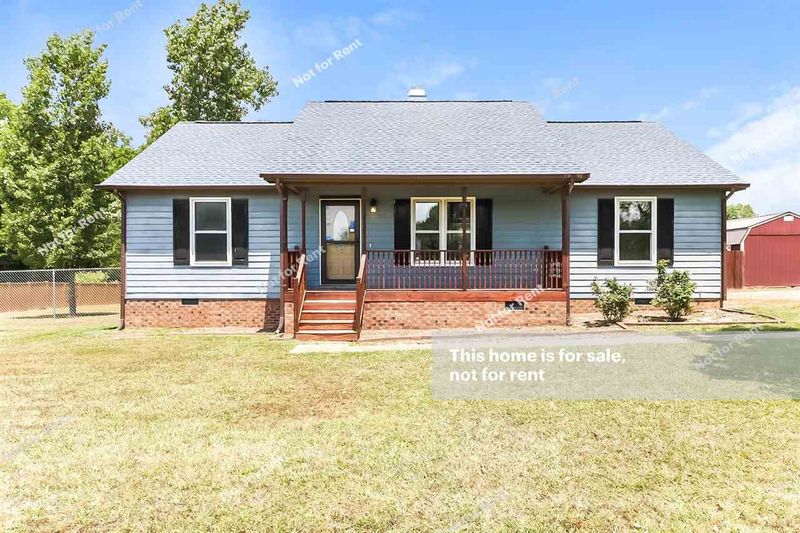 2304 Sterling Dr, Clayton, NC 27520