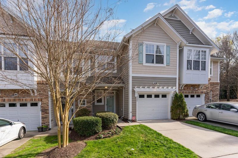 2304 Wispy Green Ln, Raleigh, NC 27614