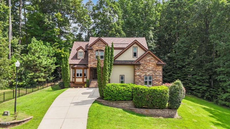 2305 Berteau Dr, Wake Forest, NC 27587