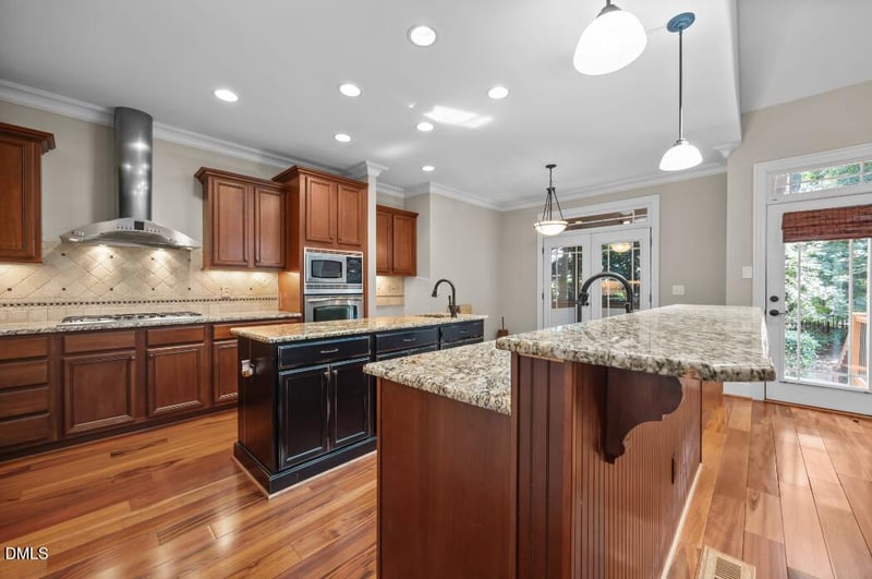 2305 Berteau Dr, Wake Forest, NC 27587