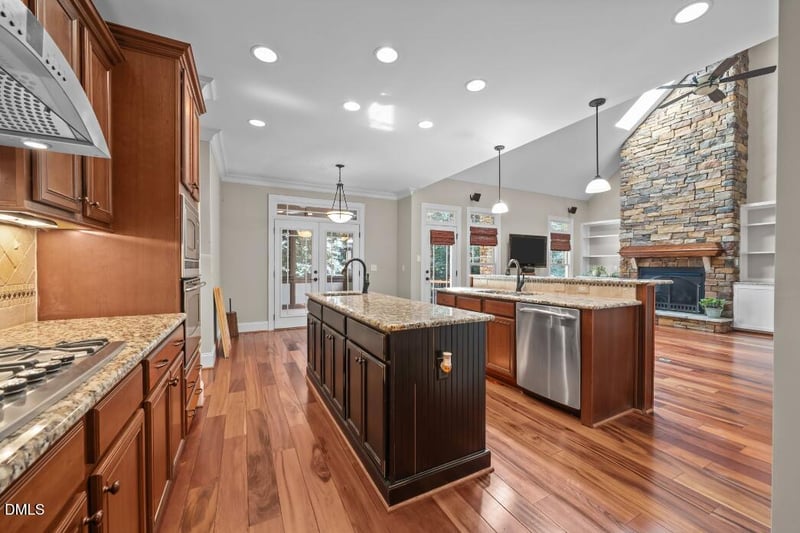 2305 Berteau Dr, Wake Forest, NC 27587