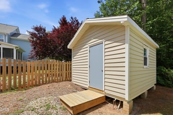 2305 Bolingbrook Ln, Raleigh, NC 27613