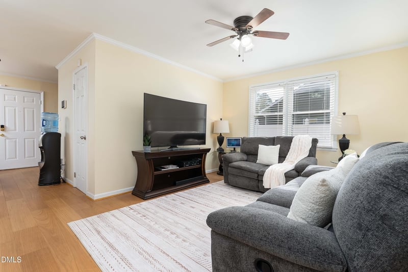 2305 Dandridge Dr, Raleigh, NC 27610