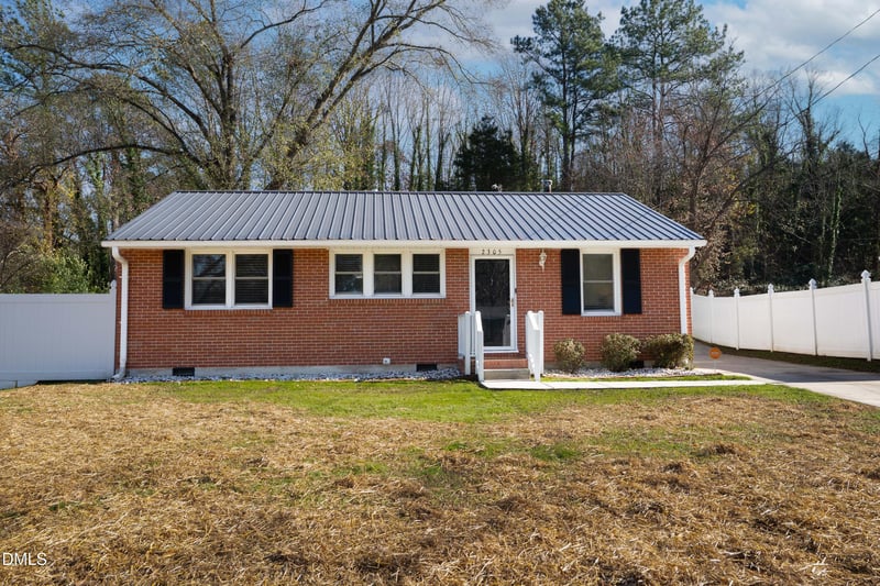 2305 Dandridge Dr, Raleigh, NC 27610