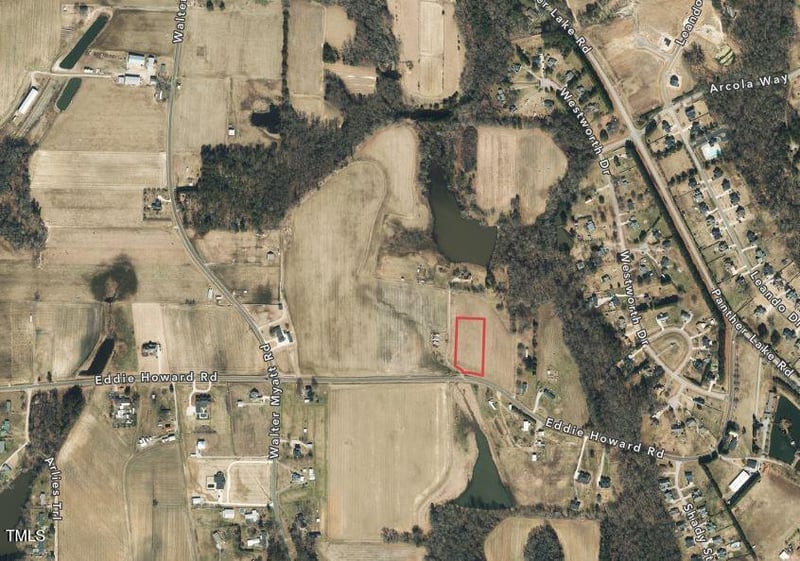 2305 Eddie Howard Rd, Willow Springs, NC 27592