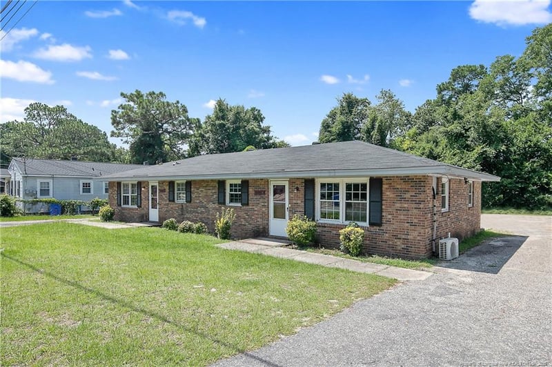 2305 Emily St, Fayetteville, NC 28301