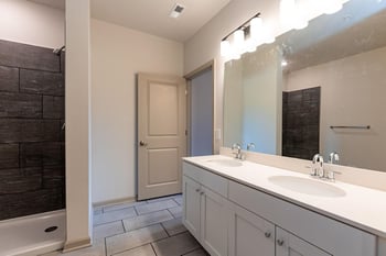 2305 Gathering Sq Ct, Fuquay Varina, NC 27526