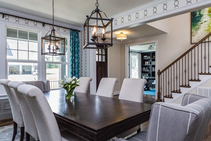 2305 Mill Estates Ln, Raleigh, NC 27606
