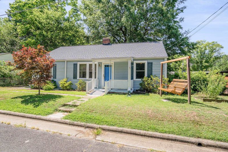2305 Sovereign St, Durham, NC 27705