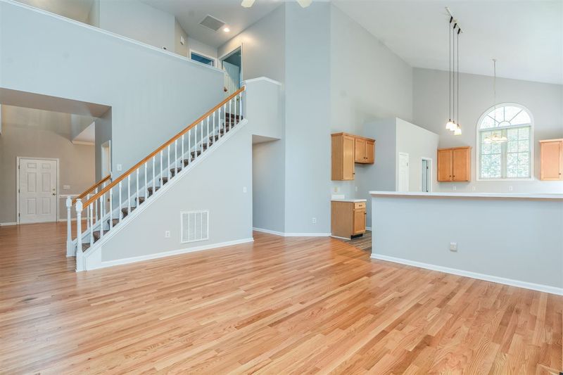2305 Spruce Grove Ct, Raleigh, NC 27614