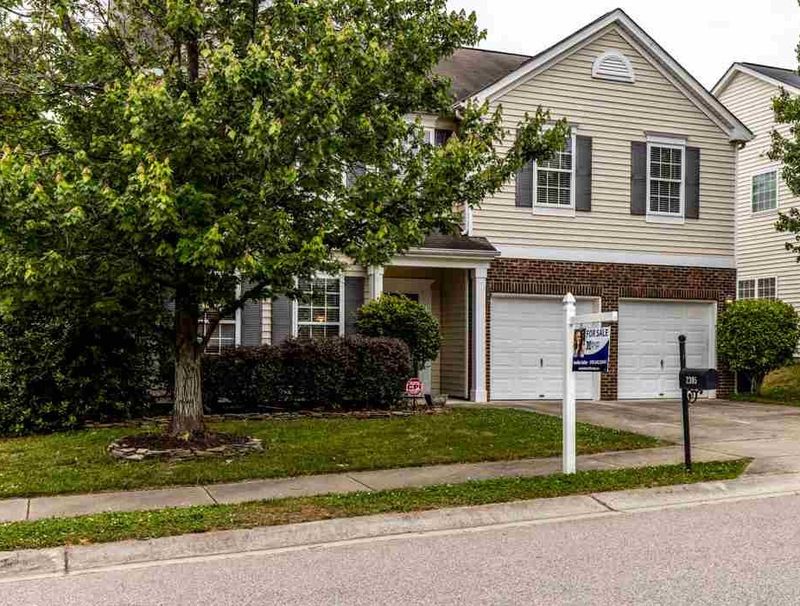 2305 Stony Bottom Dr, Raleigh, NC 27610