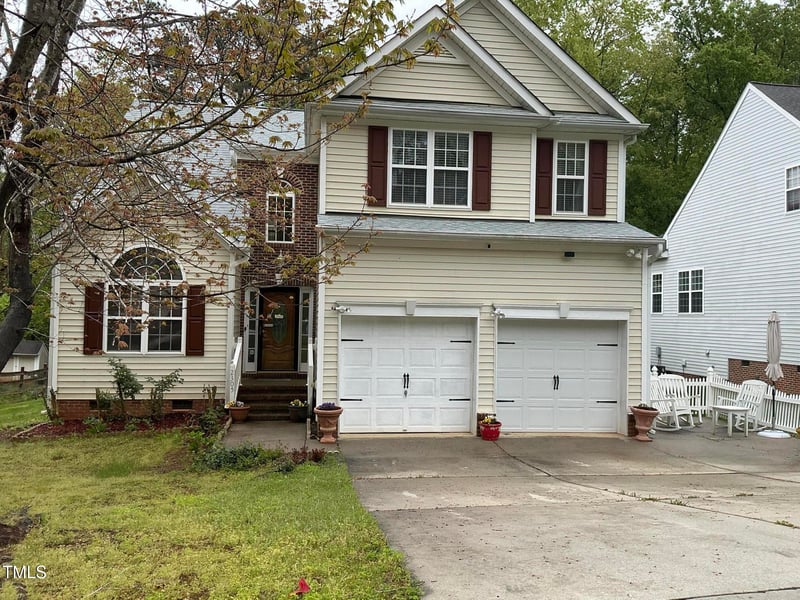 2305 Summit Dr, Hillsborough, NC 27278