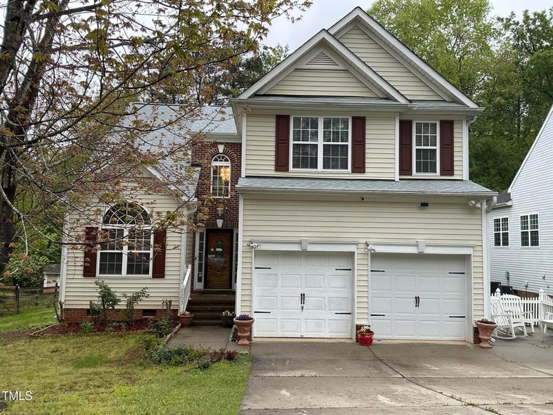 2305 Summit Dr, Hillsborough, NC 27278