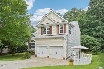 2305 Summit Dr, Hillsborough, NC 27278