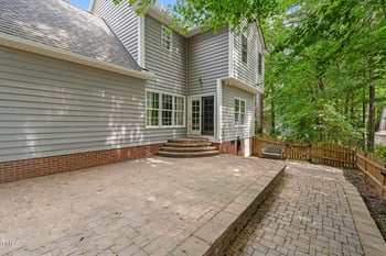 2305 Weatherwood Ct, Sanford, NC 27330