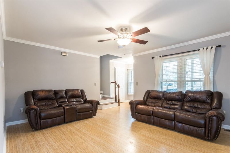 2305 Whispering Pine Dr, Clayton, NC 27520