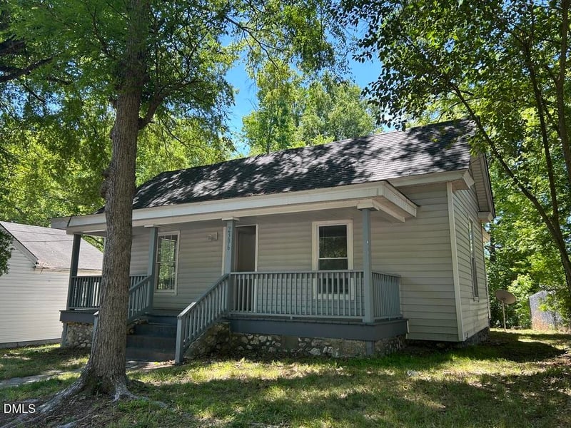 2306 Ashe St, Durham, NC 27703