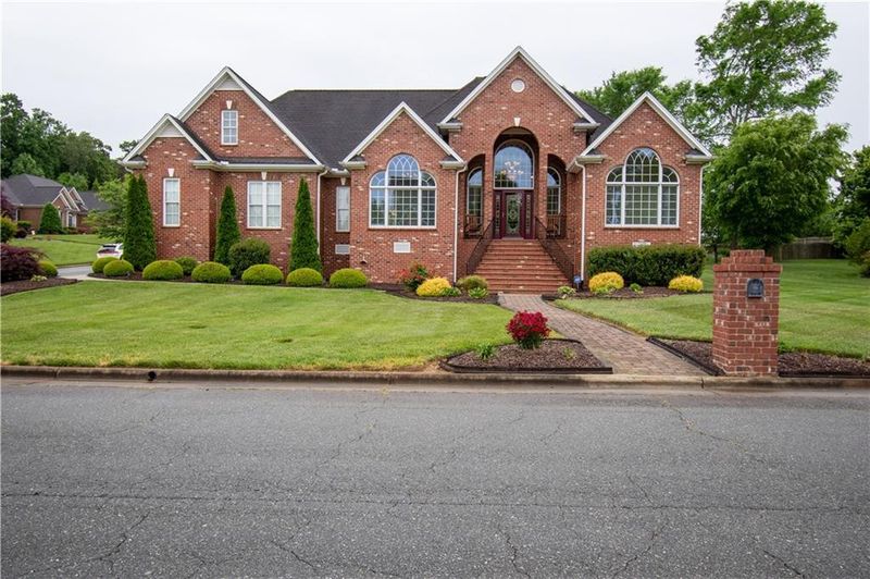 2306 Marlow, Burlington, NC 27215