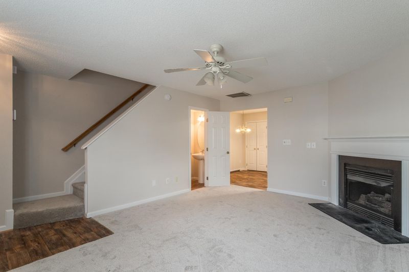 2306 Turtle Point Dr, Raleigh, NC 27604