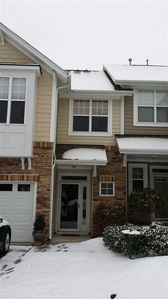 2306 Wispy Green Ln, Raleigh, NC 27614