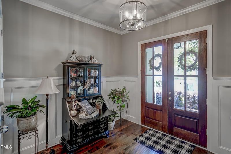 2307 Carriage Oaks Dr, Raleigh, NC 27614