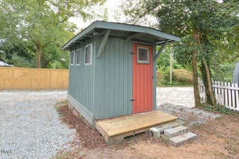 2307 Chapel Hill Rd, Durham, NC 27707
