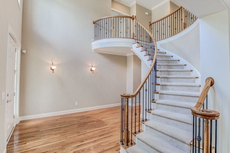 2307 Haniman Park Dr, Cary, NC 27513