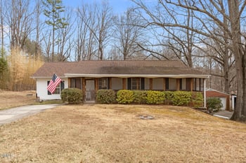 2307 Joy Dr, Jamestown, NC 27282