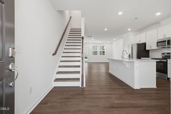 2307 Oakwood Meadows Ln, Raleigh, NC 27604