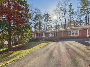 2307 Piedmont Dr, Sanford, NC 27330
