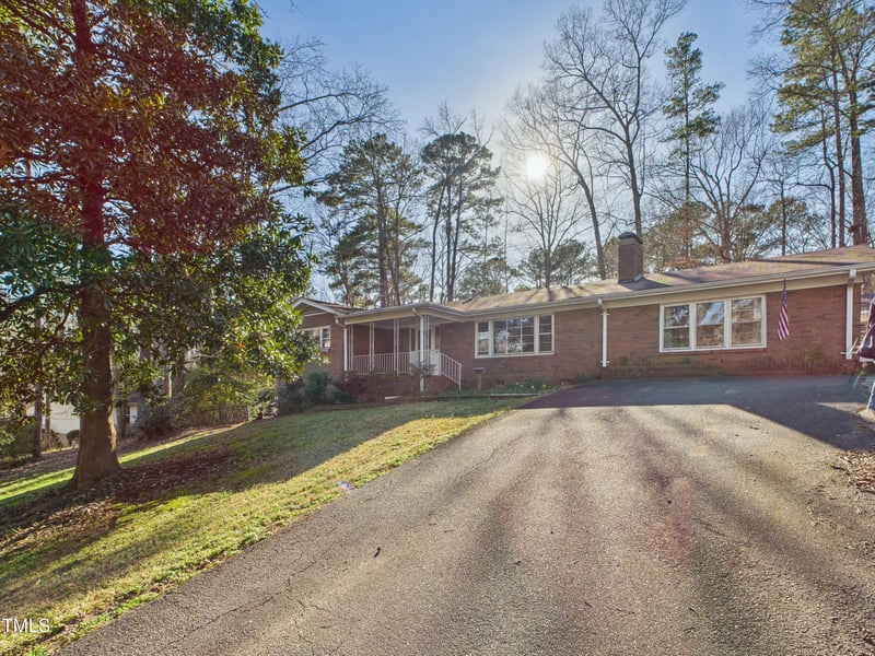2307 Piedmont Dr, Sanford, NC 27330