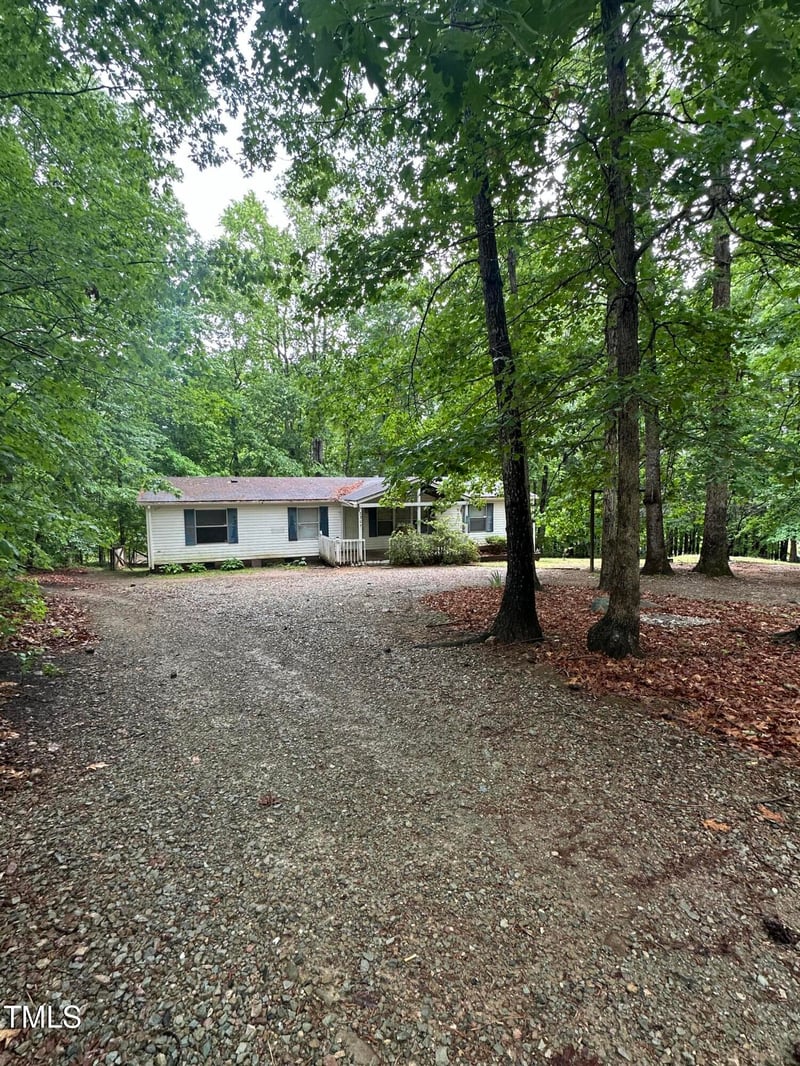 2307 St Mary's Rd, Hillsborough, NC 27278