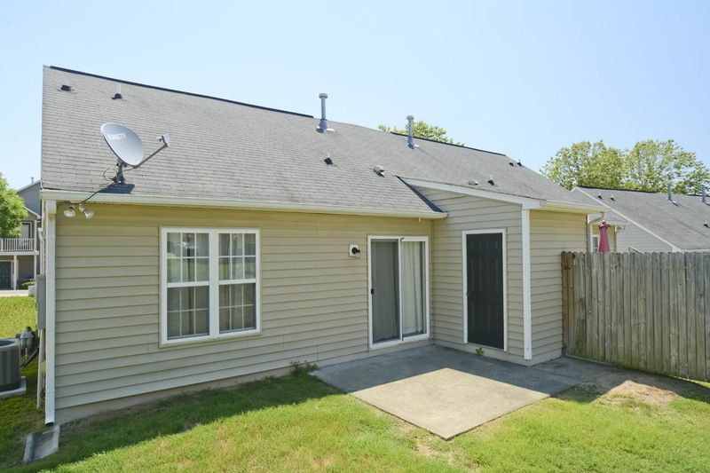 2307 Whistling Straits Way, Raleigh, NC 27604