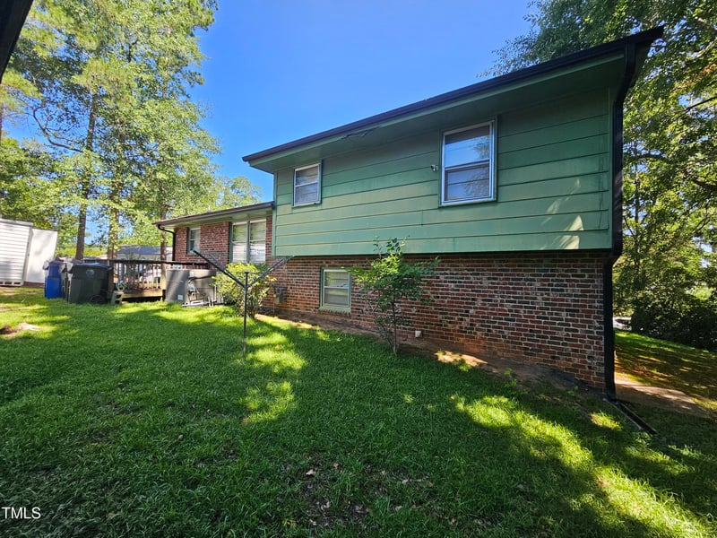 2308 Blacklan Cir, Raleigh, NC 27610