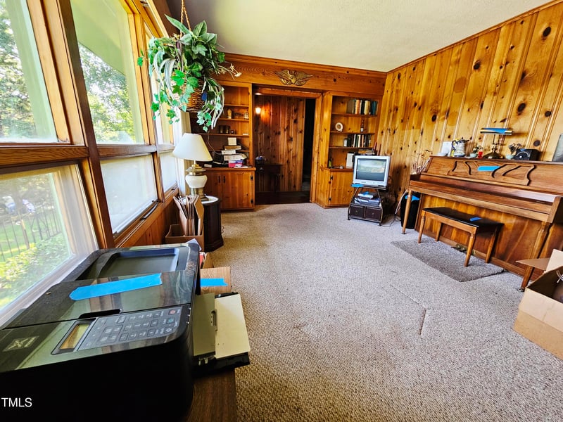 2308 Blacklan Cir, Raleigh, NC 27610