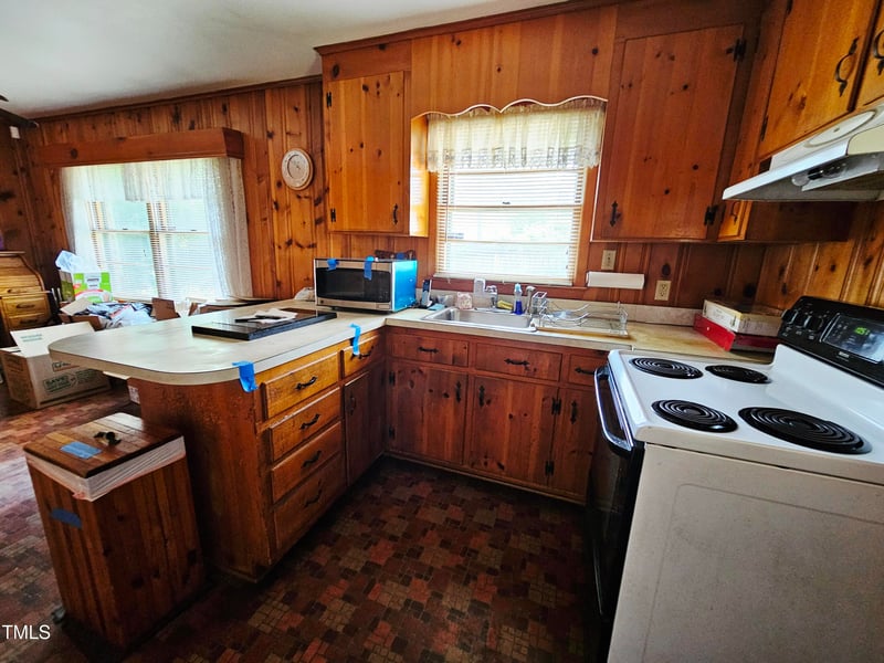 2308 Blacklan Cir, Raleigh, NC 27610