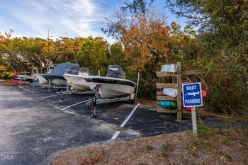 2308 Ft Macon Rd #204 H, Atlantic Beach, NC 28512