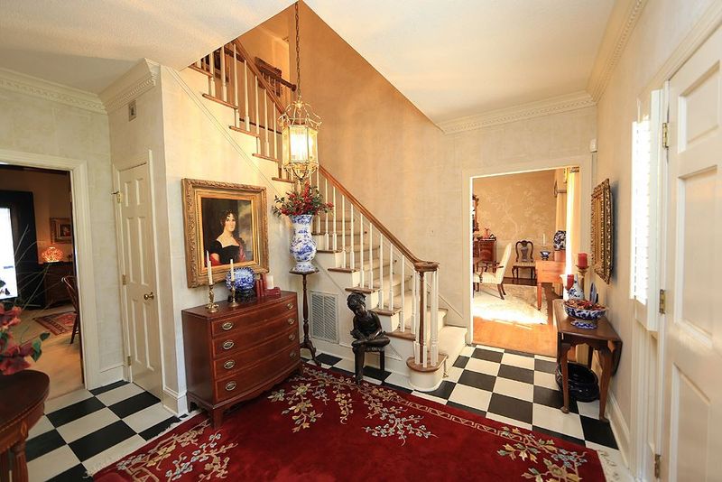 2308 Legacy Ct, Raleigh, NC 27615