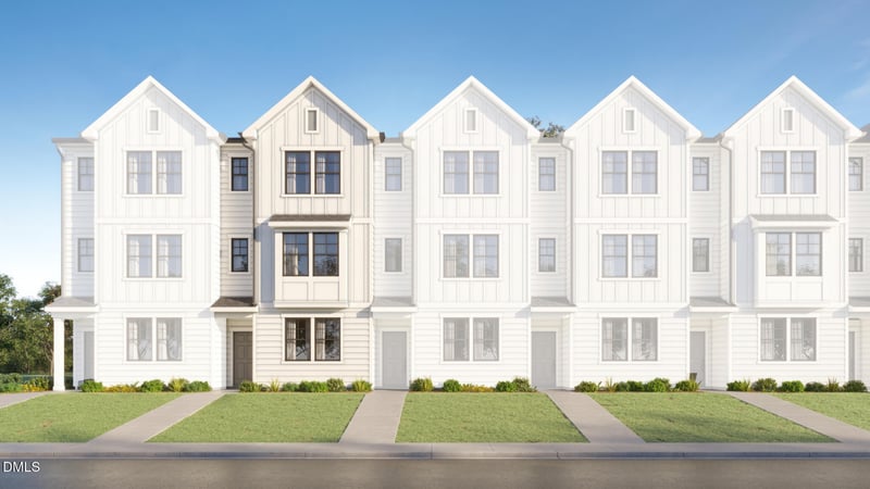 2308 Oakwood Meadows Ct, Raleigh, NC 27604