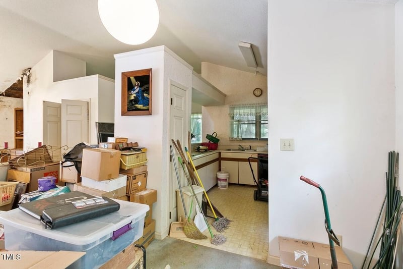 2308 Stonesthrow Ct, Raleigh, NC 27610