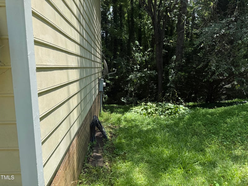 2308 Stonesthrow Ct, Raleigh, NC 27610