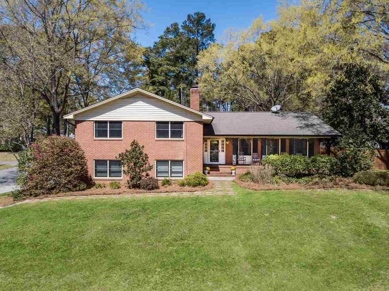 2308 Stuart Dr, Durham, NC 27707