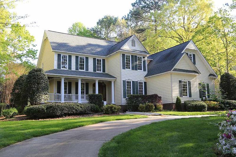 2309 Avinshire Pl, Wake Forest, NC 27587