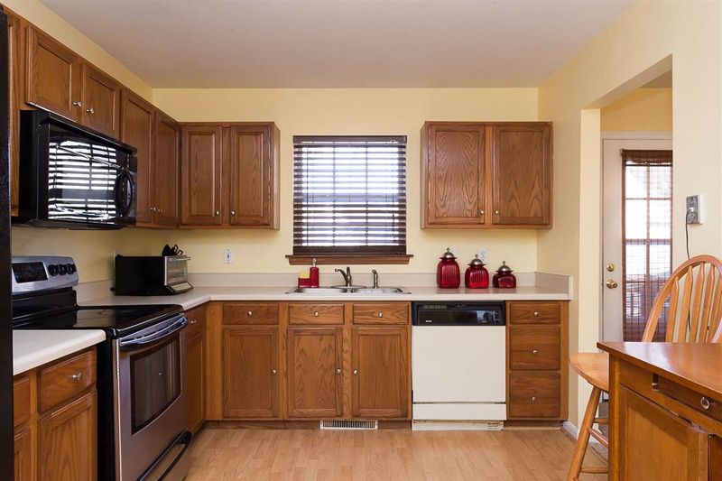 2309 Brimwater Dr, Raleigh, NC 27604