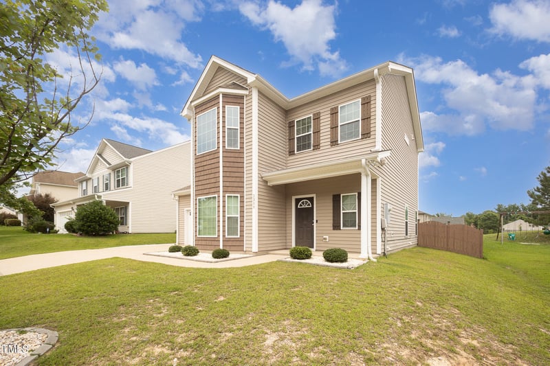 2309 King Malcolm Ln, Zebulon, NC 27597
