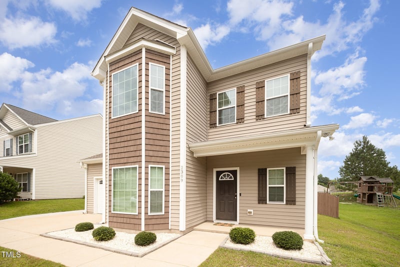2309 King Malcolm Ln, Zebulon, NC 27597