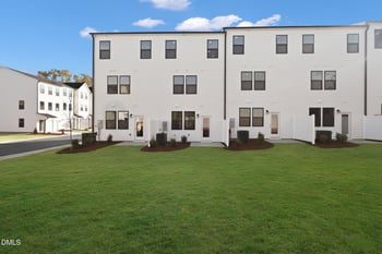 2309 Oakwood Meadows Ct, Raleigh, NC 27604