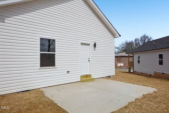 2309 Pinecroft Dr, Burlington, NC 27217